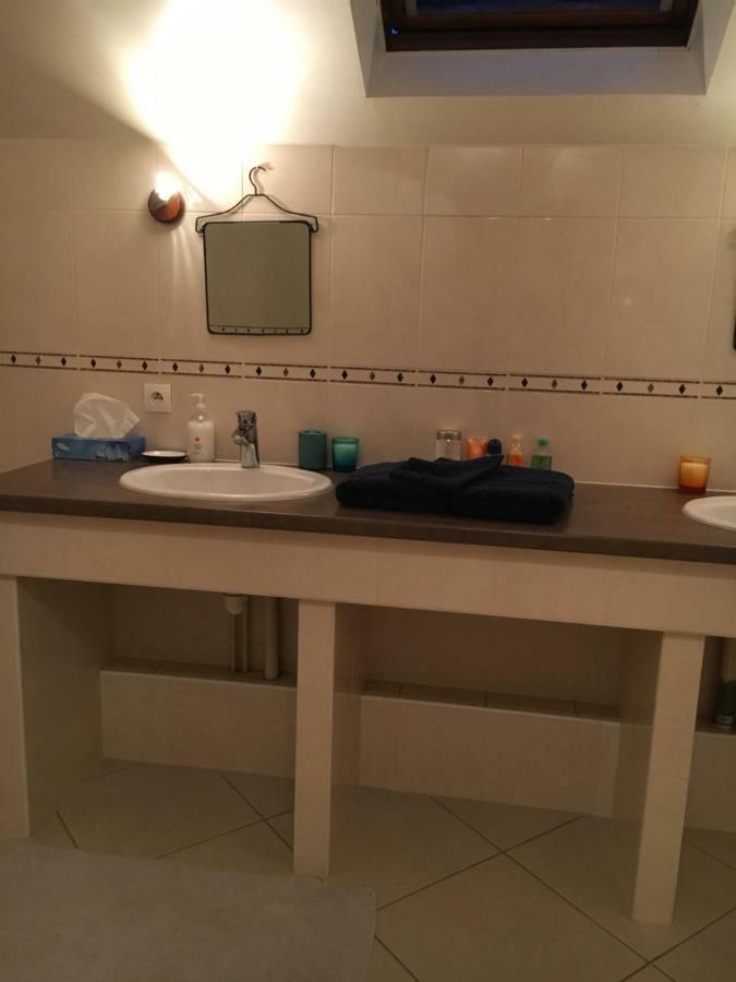Appartement Independant Chez L'Habitant Bezons Eksteriør billede